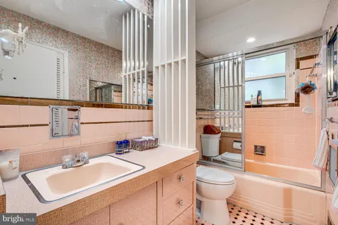 $1,250,000 | 1781 Sycamore Street Northwest, Washington, DC 20012