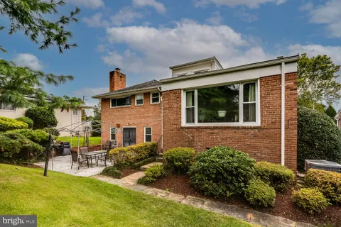 $1,250,000 | 1781 Sycamore Street Northwest, Washington, DC 20012