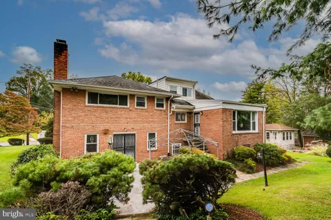 $1,250,000 | 1781 Sycamore Street Northwest, Washington, DC 20012