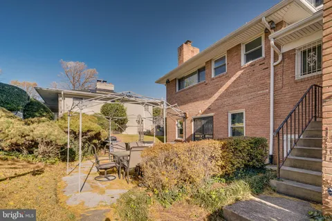 $1,250,000 | 1781 Sycamore Street Northwest, Washington, DC 20012