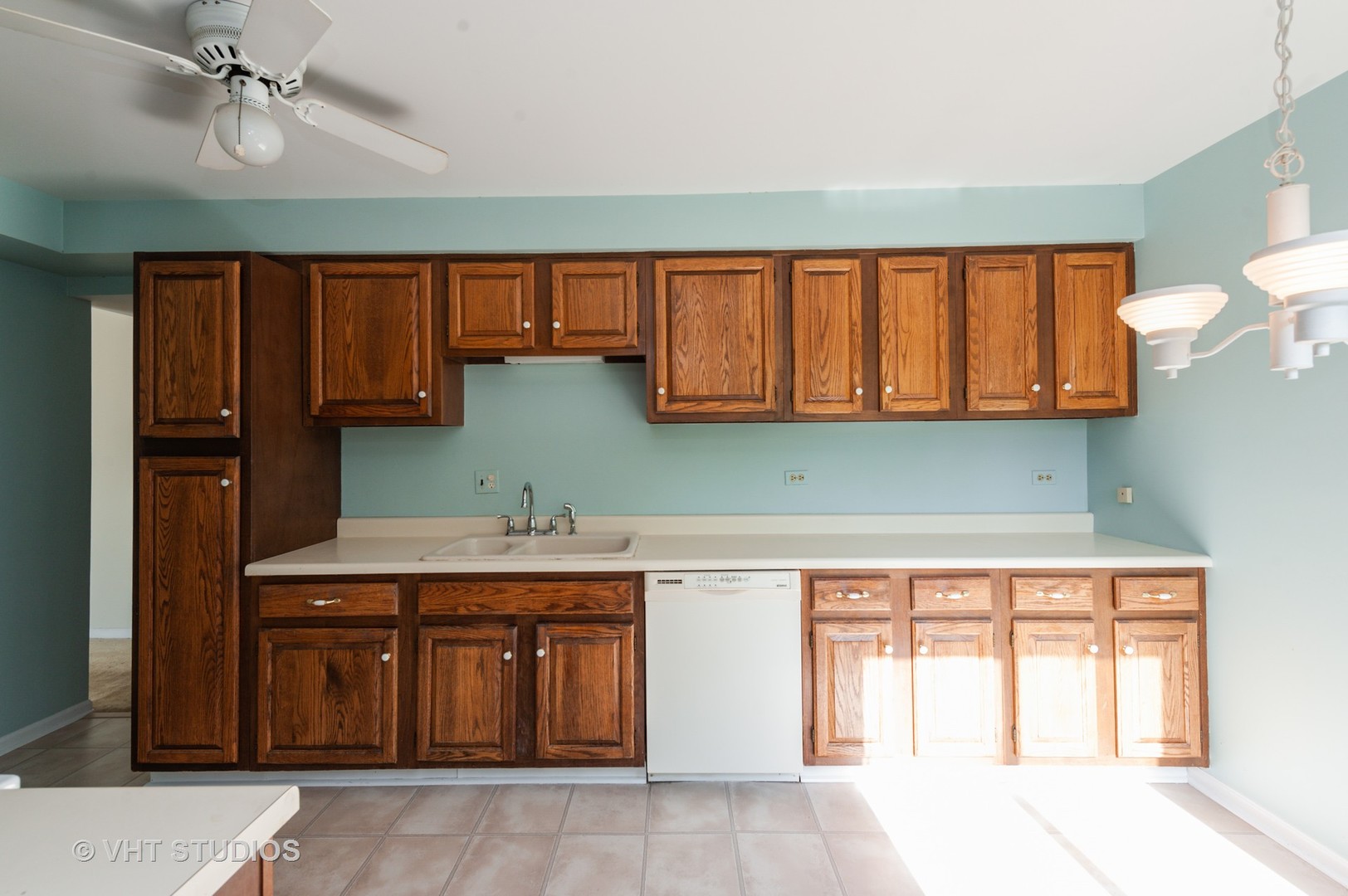 468 North Valley Road, Unit A Barrington, IL 60010 - Photo 5 of 20