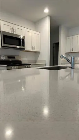 $2,100 | 5822 Le Marin Way, Kissimmee, FL 34758