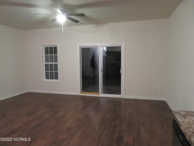 $1,400 | 402 Kenan Loop, Jacksonville, NC 28546