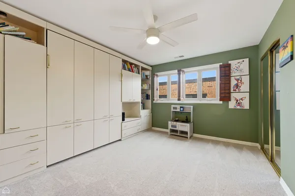 $475,000 | 1010 North Harlem Avenue, Unit 504, River Forest, IL 60305