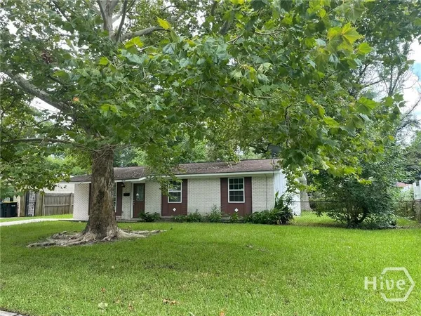 $1,700 | 1519 East 31st Street, Savannah, GA 31404