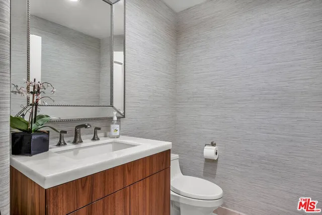 $23,500 | 3110 Benedict Canyon Drive, Beverly Hills, CA 90210