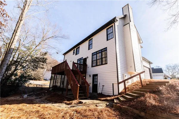 a view of outdoor space with garden view