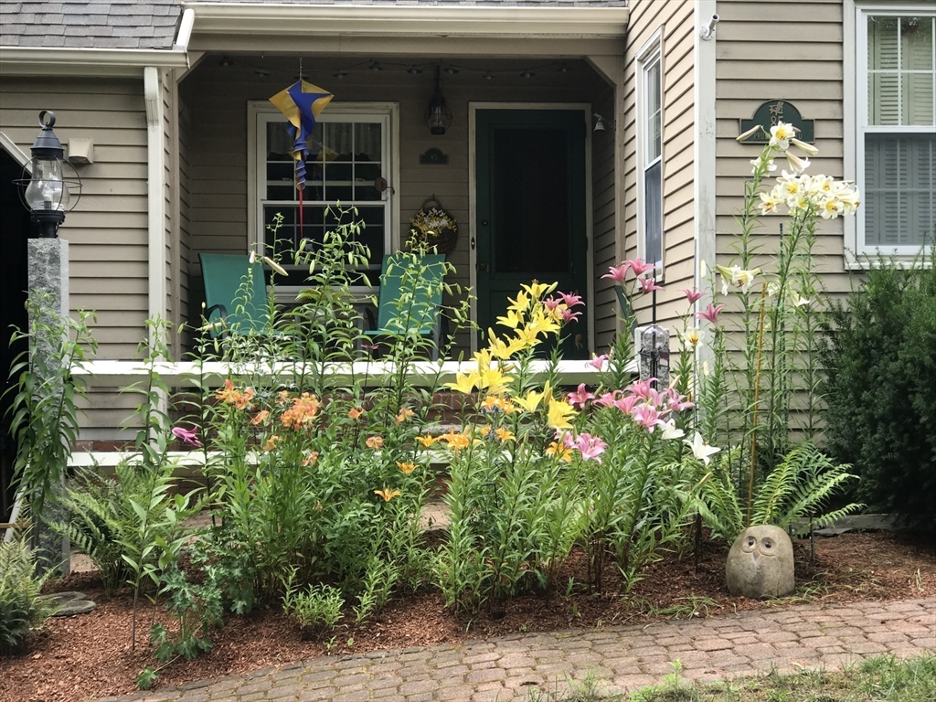 85 Prudential Road Worcester, MA 01606 - Photo 2 of 41 Gallery Image 2