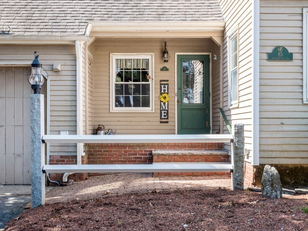 85 Prudential Road Worcester, MA 01606 - Photo 5 of 41 Gallery Image 5