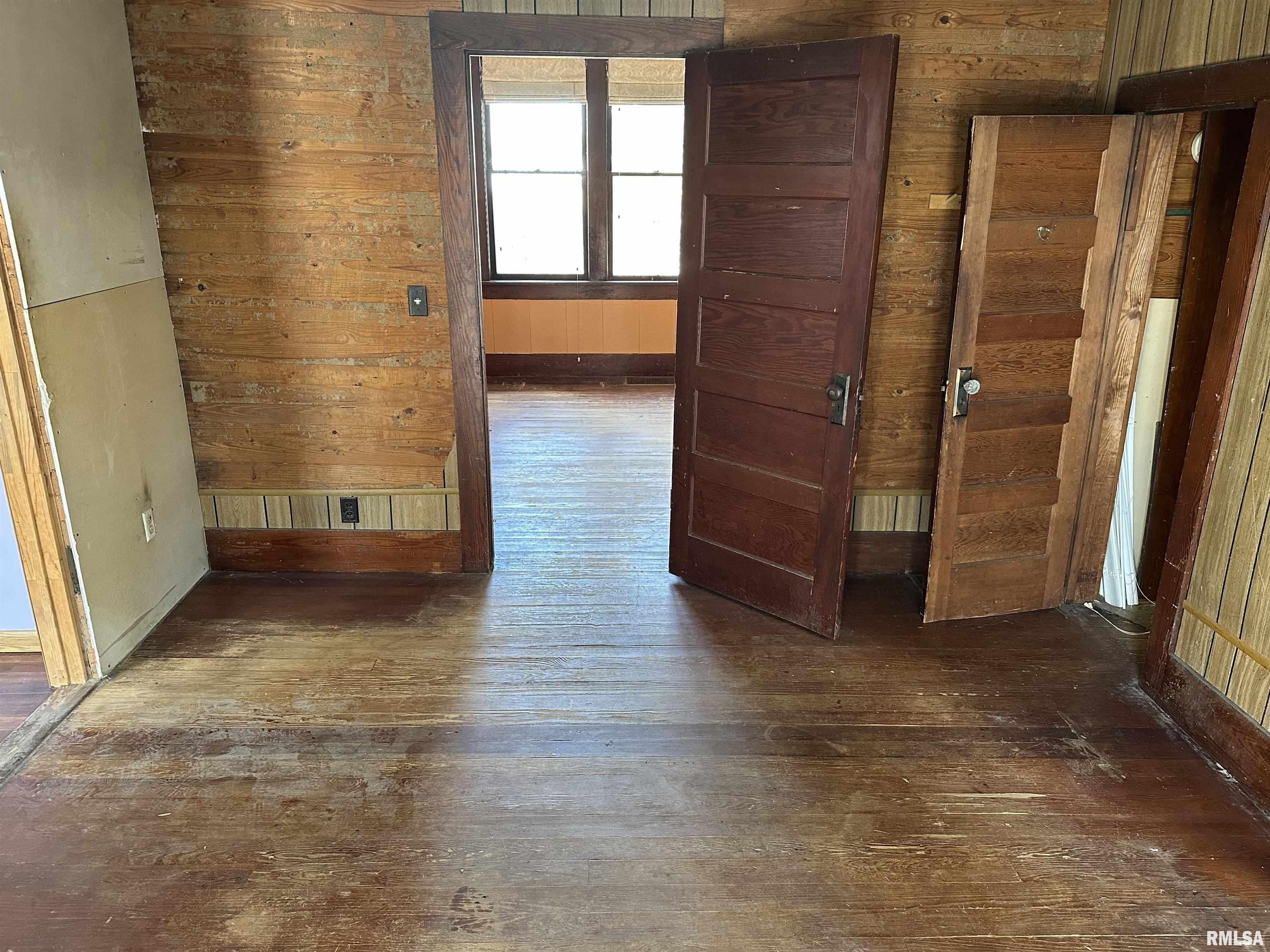 298 Cedar Creek Road Makanda, IL 62958 - Photo 2 of 10