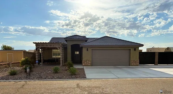 $375,000 | 11751 Laguna Street, Wellton, AZ 85356