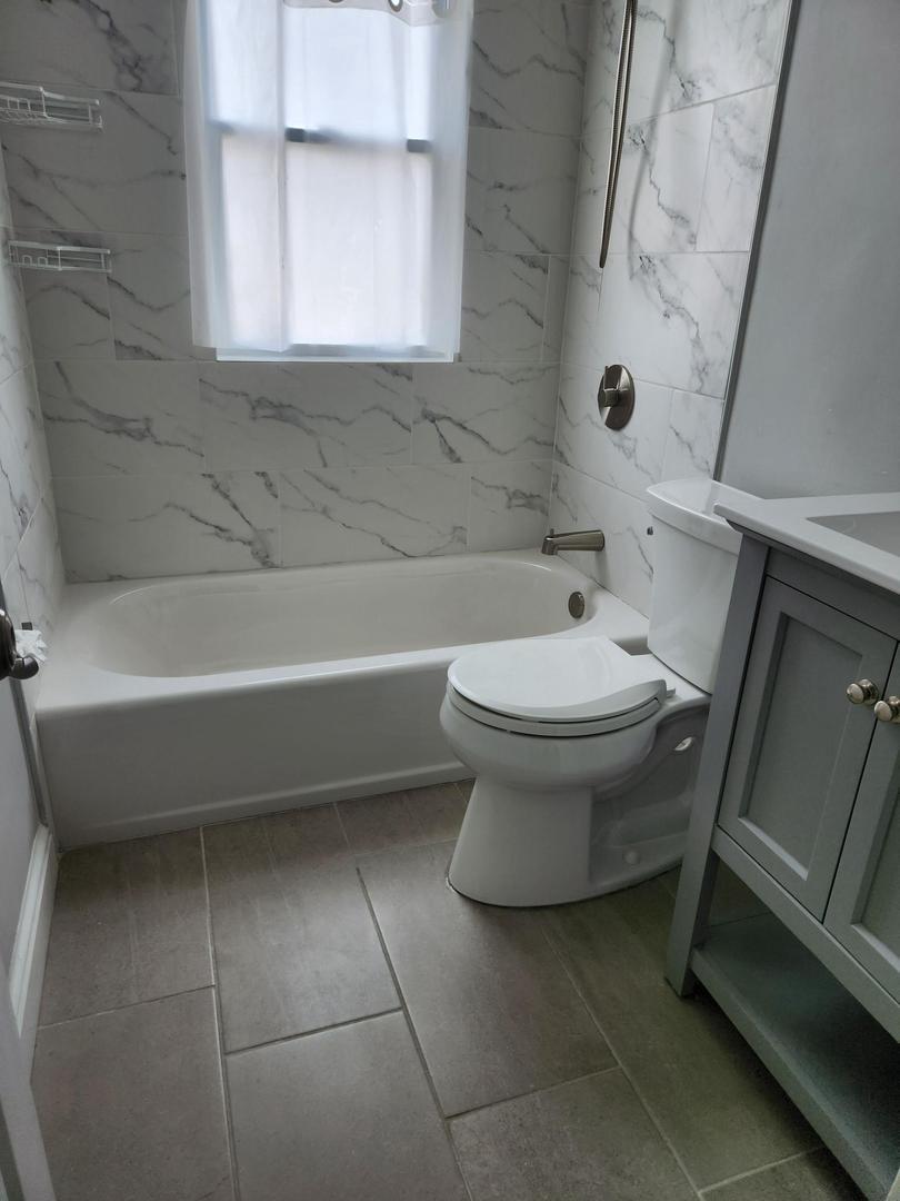 1702 Lang Place Northeast Washington, DC 20002 - Photo 12 of 29 Bath room