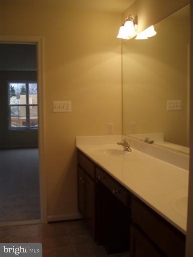 347 Saddle Road New Market, MD 21774 - Photo 12 of 30 Bath (Master)