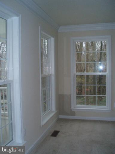 347 Saddle Road New Market, MD 21774 - Photo 25 of 30 Living Room