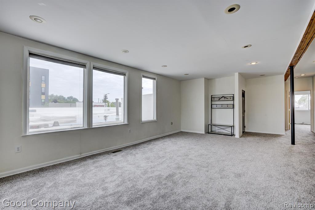 522 East 9 Mile Road, Unit 526 Ferndale, MI 48220 - Photo 9 of 27
