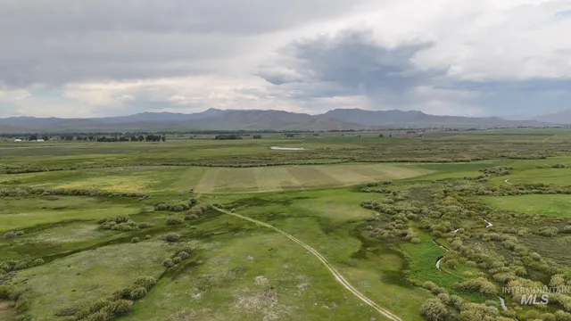 $1,500,000 | 20 Bellevue Id 83313, Bellevue, ID 83313