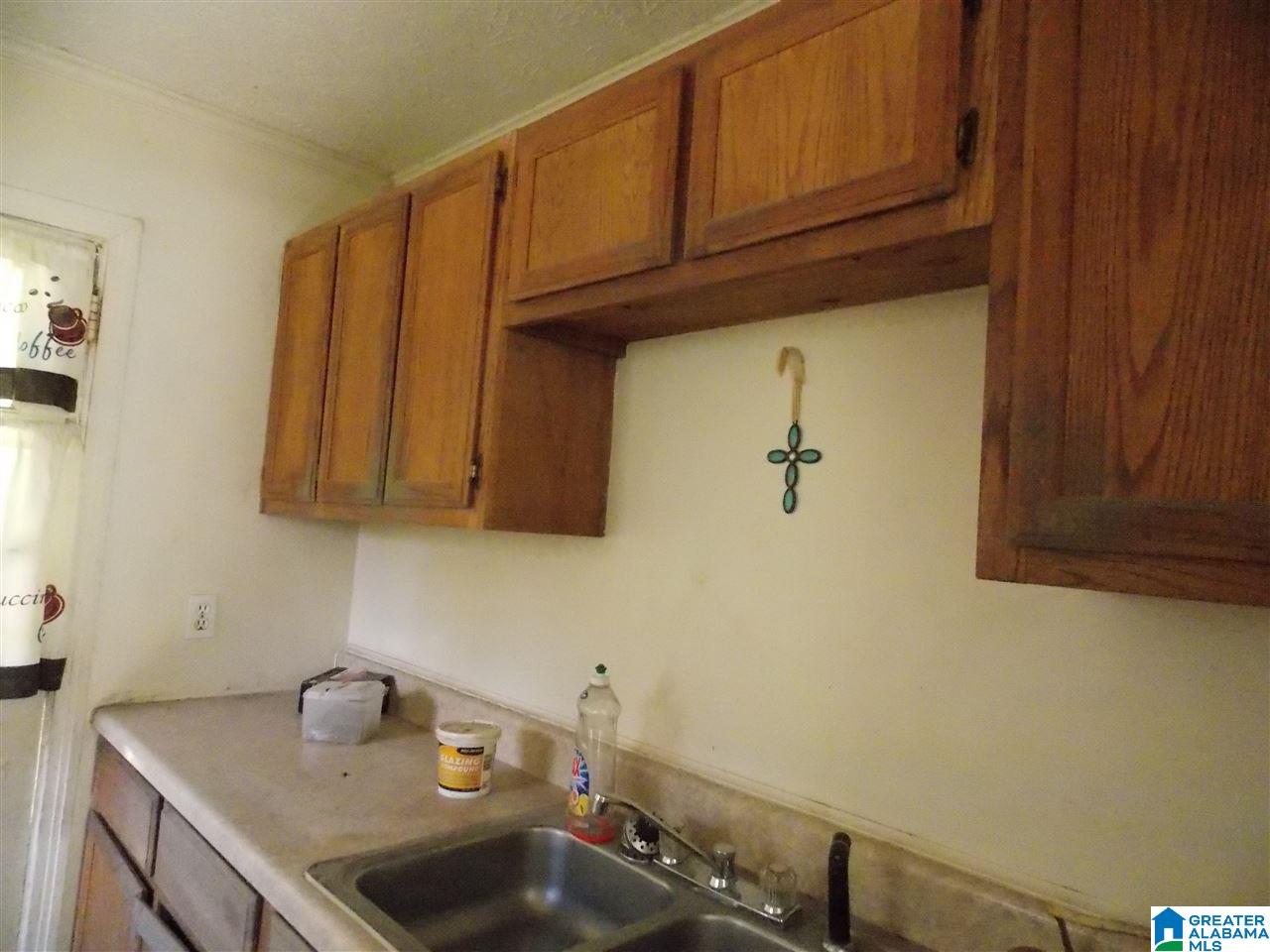 4629 Saks Road Anniston, AL 36206 - Photo 4 of 18