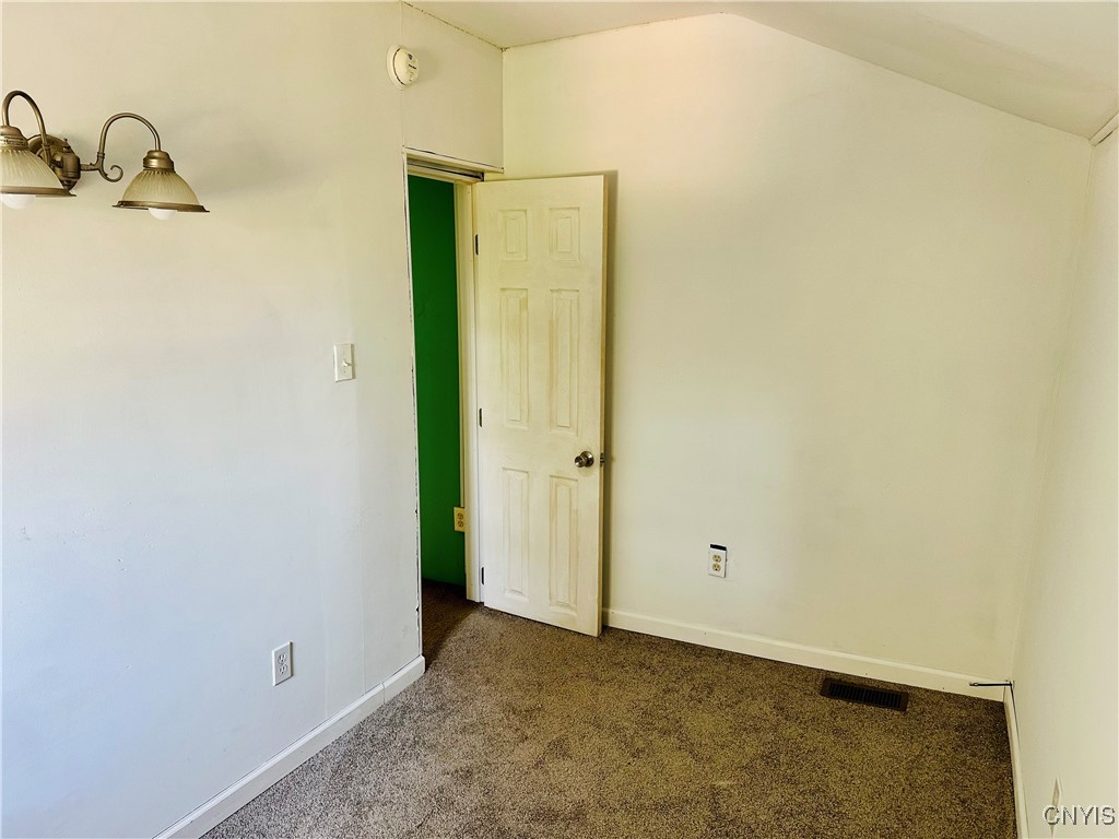 209 East Bridge Street Oswego, NY 13126 - Photo 20 of 28