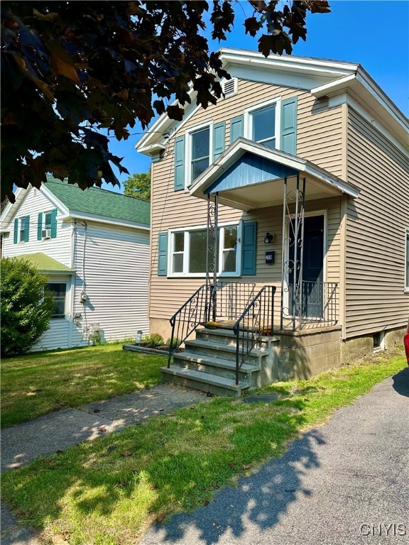 209 East Bridge Street Oswego, NY 13126 - Photo 2 of 28