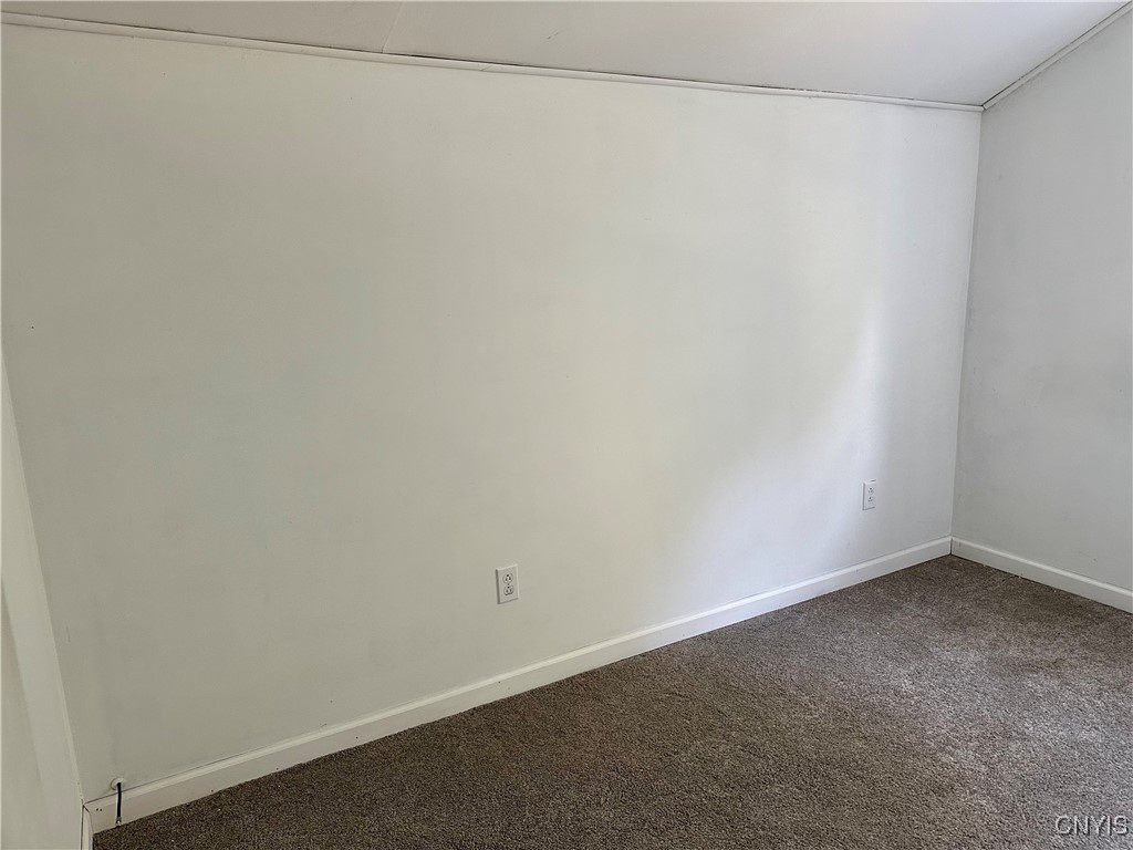 209 East Bridge Street Oswego, NY 13126 - Photo 22 of 28