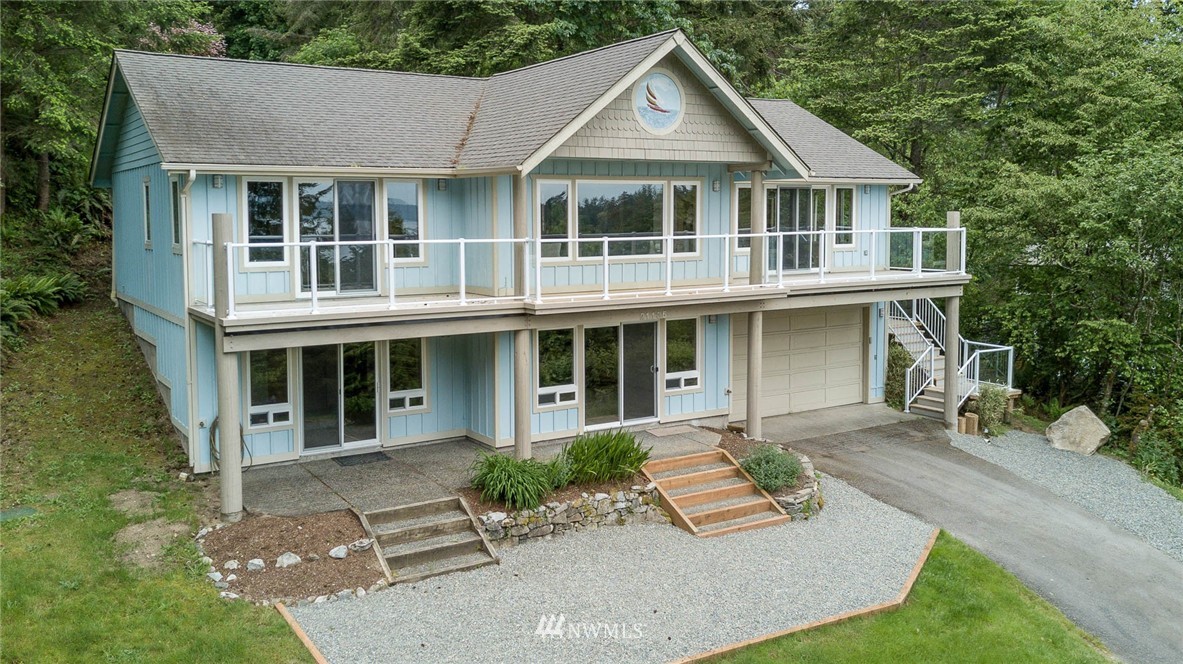 21135 Tramp Harbor Road Southwest Vashon, WA 98070 - Photo 1 of 24