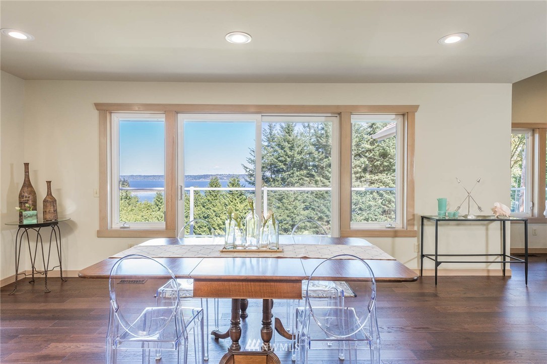 21135 Tramp Harbor Road Southwest Vashon, WA 98070 - Photo 4 of 24