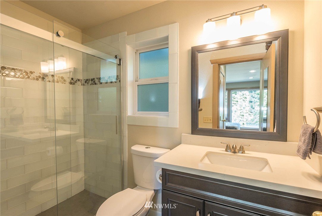 21135 Tramp Harbor Road Southwest Vashon, WA 98070 - Photo 10 of 24