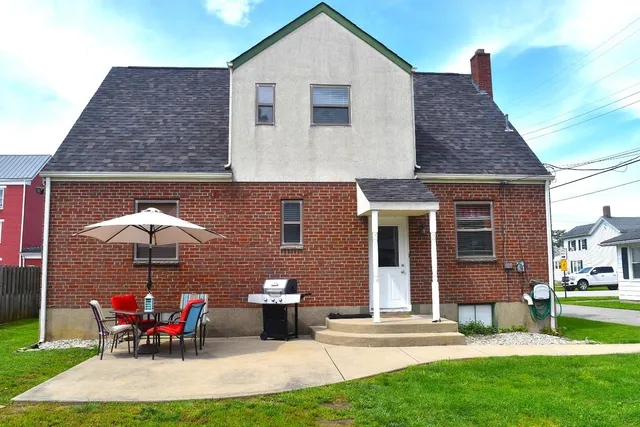 $235,000 | 108 East 3rd Street, Brookville, IN 47012