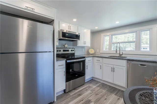 $155,000 | 67 Linda Drive, Coventry, RI 02816