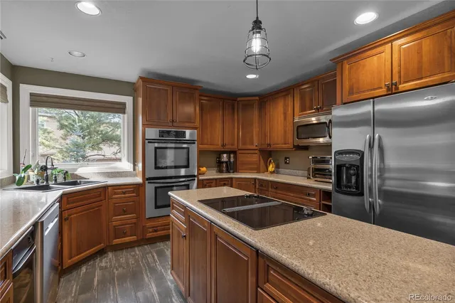 $825,000 | 2 South Sherwood Glen, Monument, CO 80132