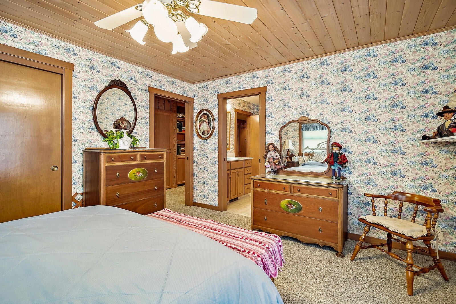 12300 Blackwell Road Central Point, OR 97502 - Photo 53 of 76 bed2