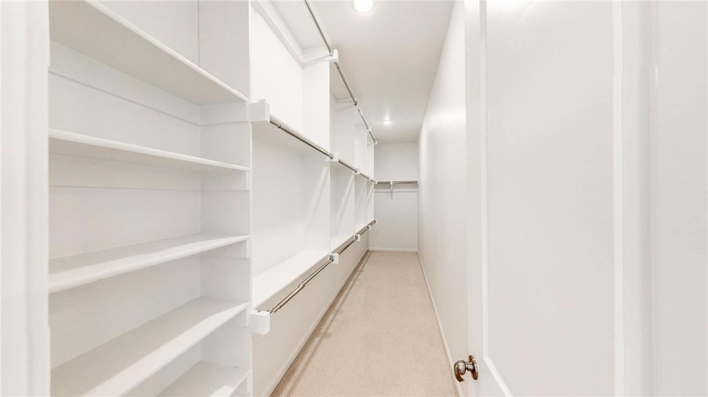 892 Deer Run Road Flower Mound, TX 75028 - Photo 20 of 40