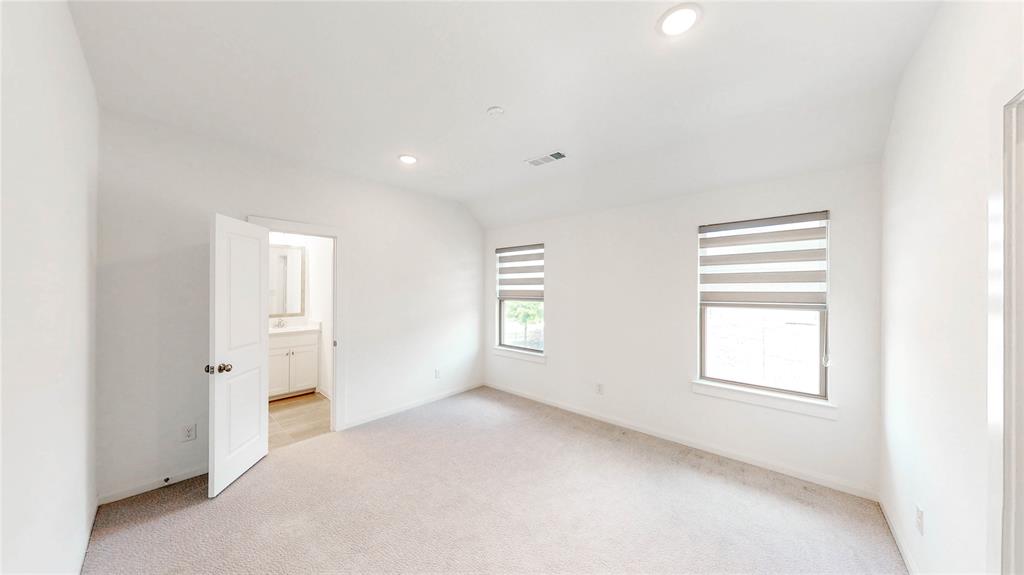 892 Deer Run Road Flower Mound, TX 75028 - Photo 32 of 40