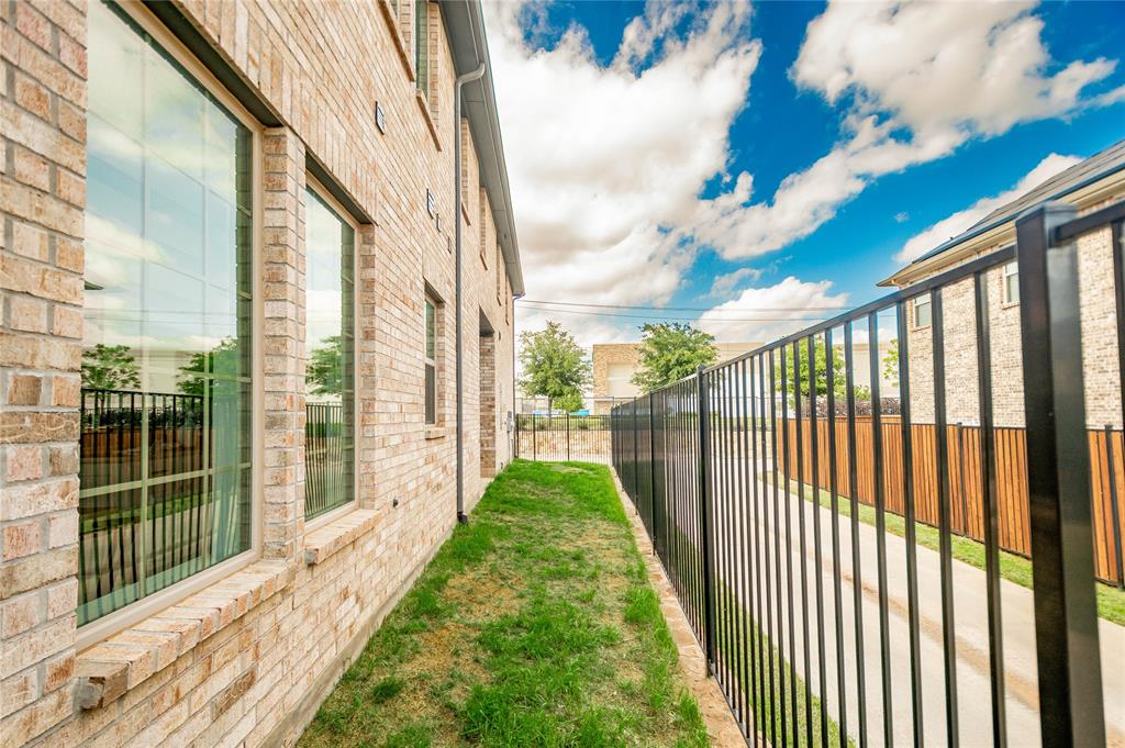 892 Deer Run Road Flower Mound, TX 75028 - Photo 38 of 40