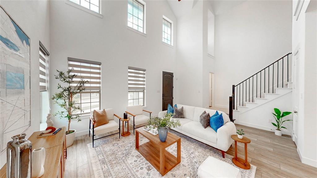 892 Deer Run Road Flower Mound, TX 75028 - Photo 7 of 40