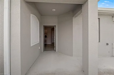$274,999 | 9051 Leatherwood Loop, Lehigh Acres, FL 33936