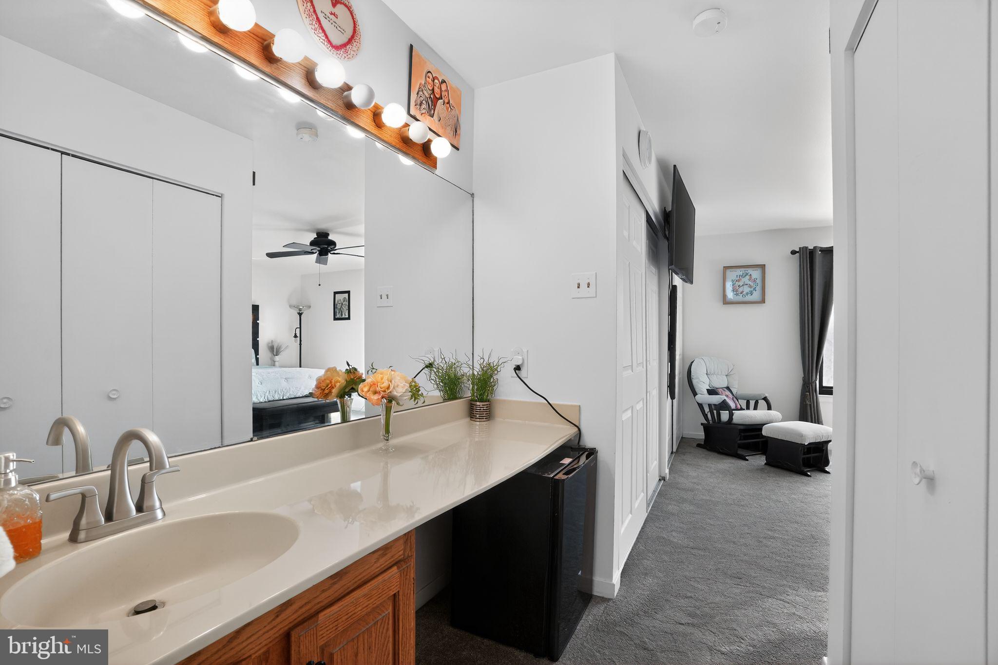 1021 Sage Road West Chester, PA 19382 - Photo 24 of 41 En-Suite Bathroom