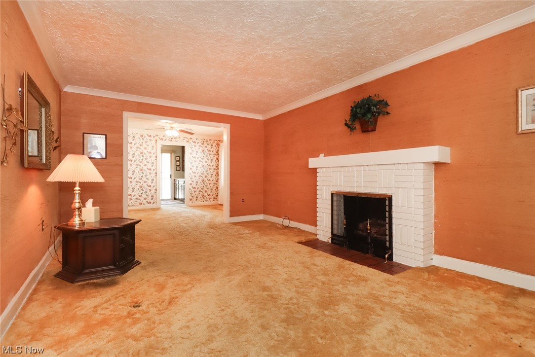 1576 Maplegrove Road Cleveland, OH 44121 - Photo 6 of 25