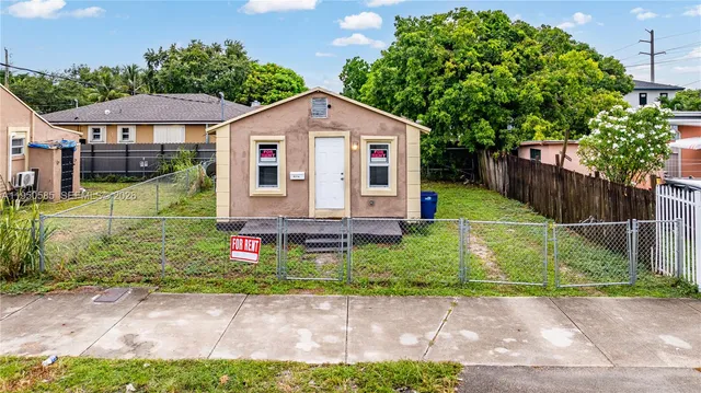 $1,600 | 5714 Northwest 21st Avenue, Miami, FL 33142