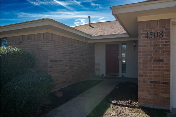 $2,100 | 4508 Littleton Court, Bryan, TX 77802