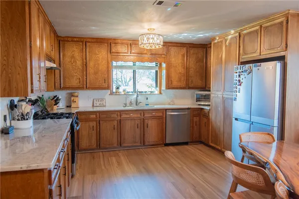 $2,100 | 4508 Littleton Court, Bryan, TX 77802