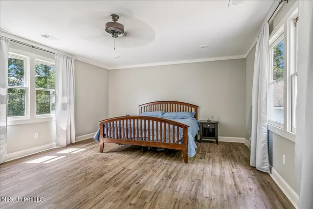 $350,000 | 260 East College Avenue, Holly Springs, MS 38635