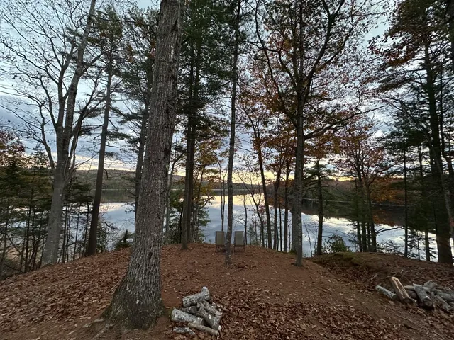 $1,000,000 | 55 Lower Oak Point Road, Winterport, ME 04496