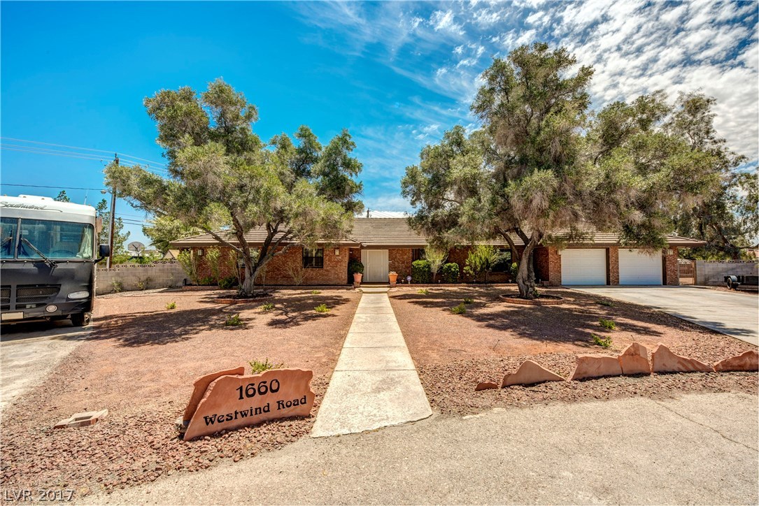 1660 Westwind Road Las Vegas, NV 89146 - Photo 2 of 32 Gallery Image 2