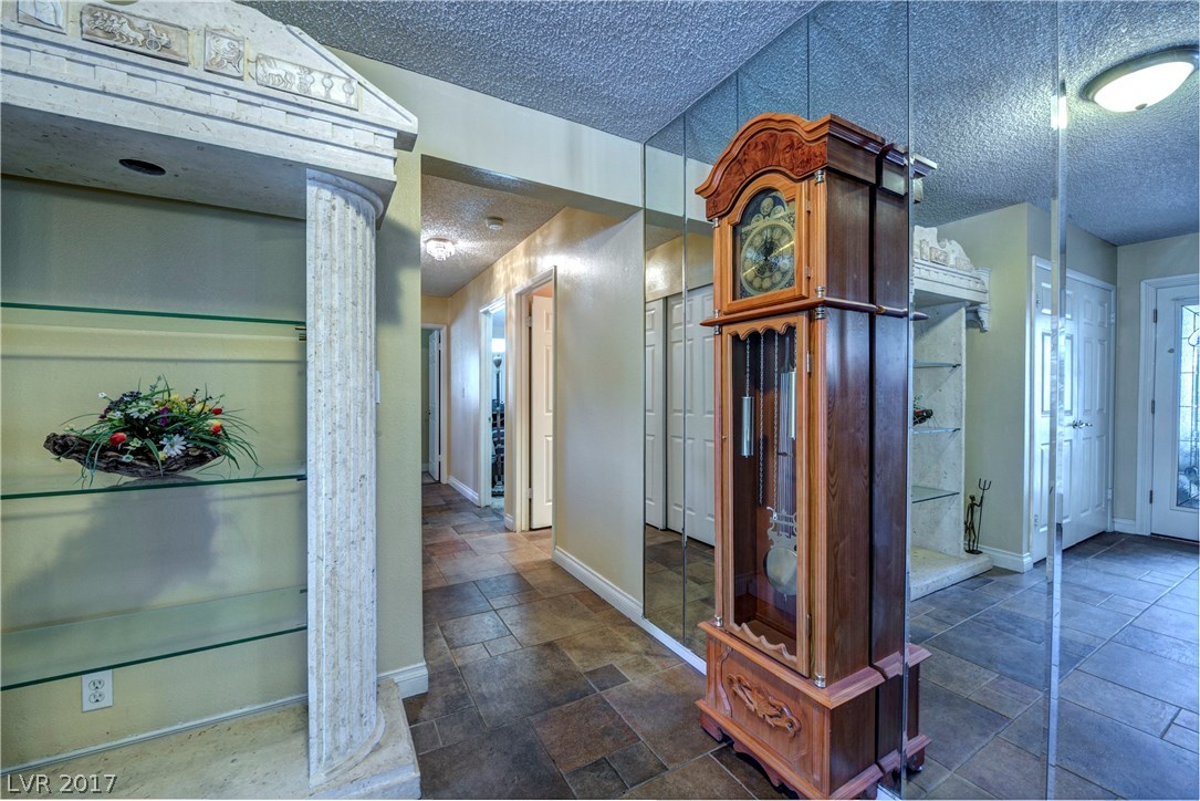 1660 Westwind Road Las Vegas, NV 89146 - Photo 25 of 32 Gallery Image 25