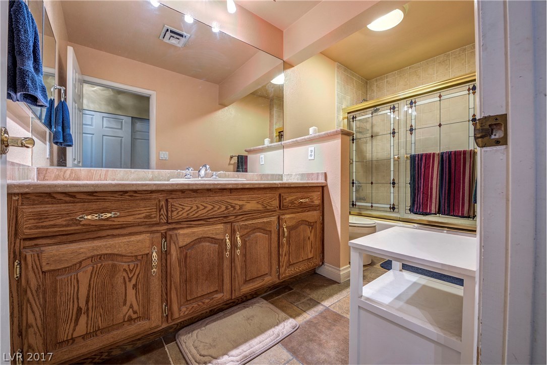 1660 Westwind Road Las Vegas, NV 89146 - Photo 30 of 32 Gallery Image 30