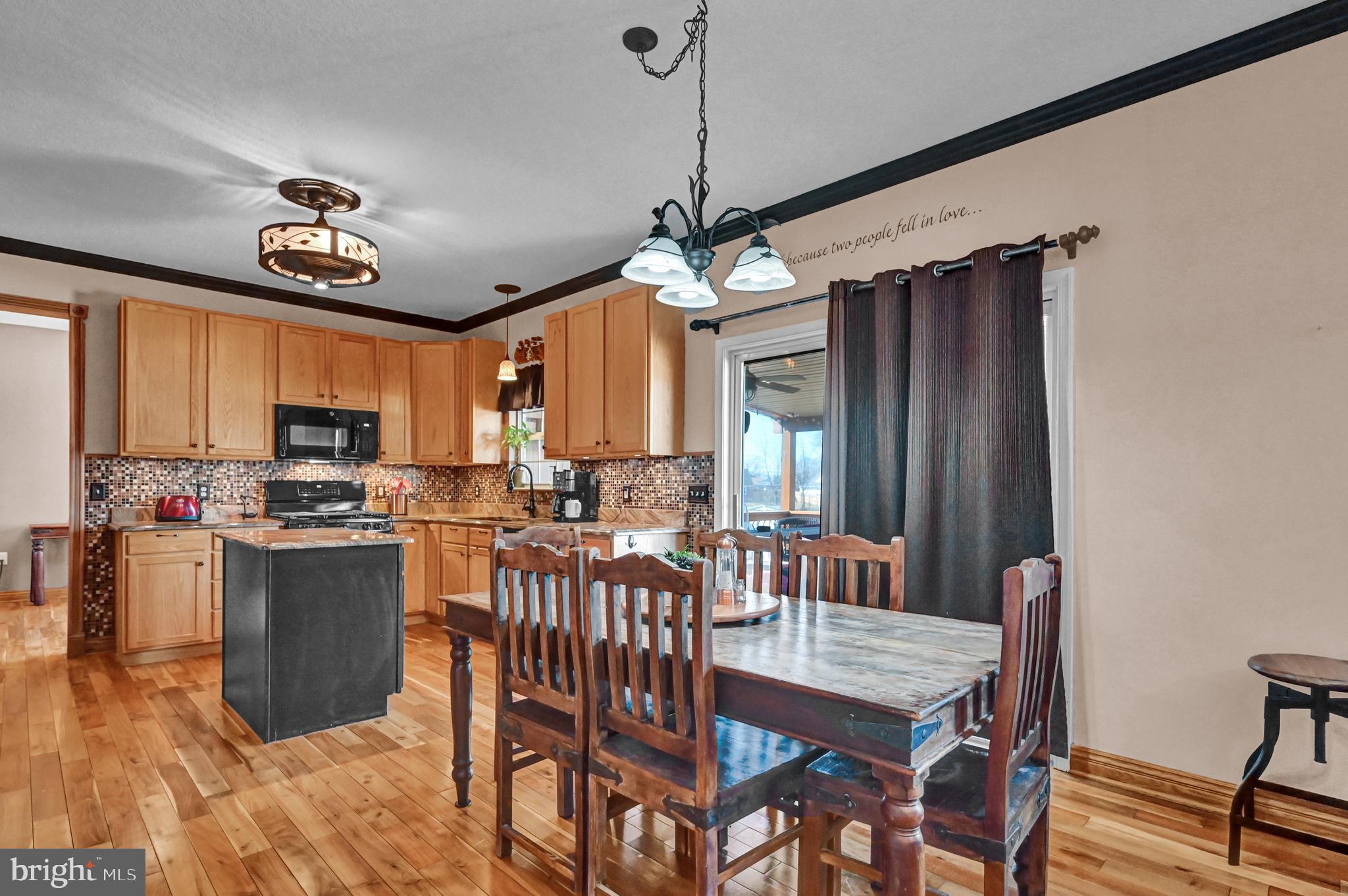 2365 Warwick Road York, PA 17408 - Photo 17 of 63 Gallery Image 17