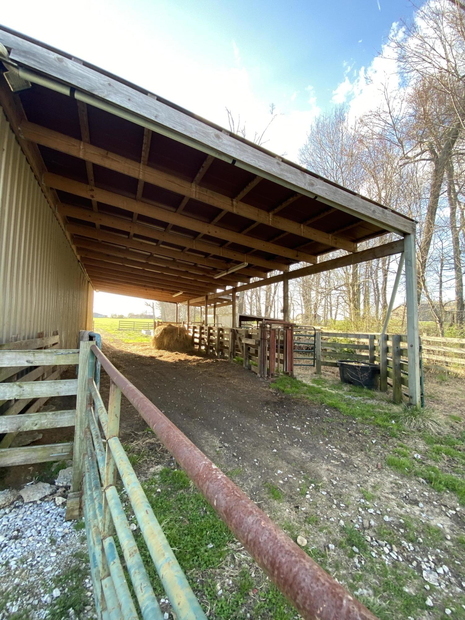 1190 Campground Road Clarkrange, TN 38553 - Photo 34 of 40 DF42CEA8-DE45-4FDB-82A3-6874AA9715E0