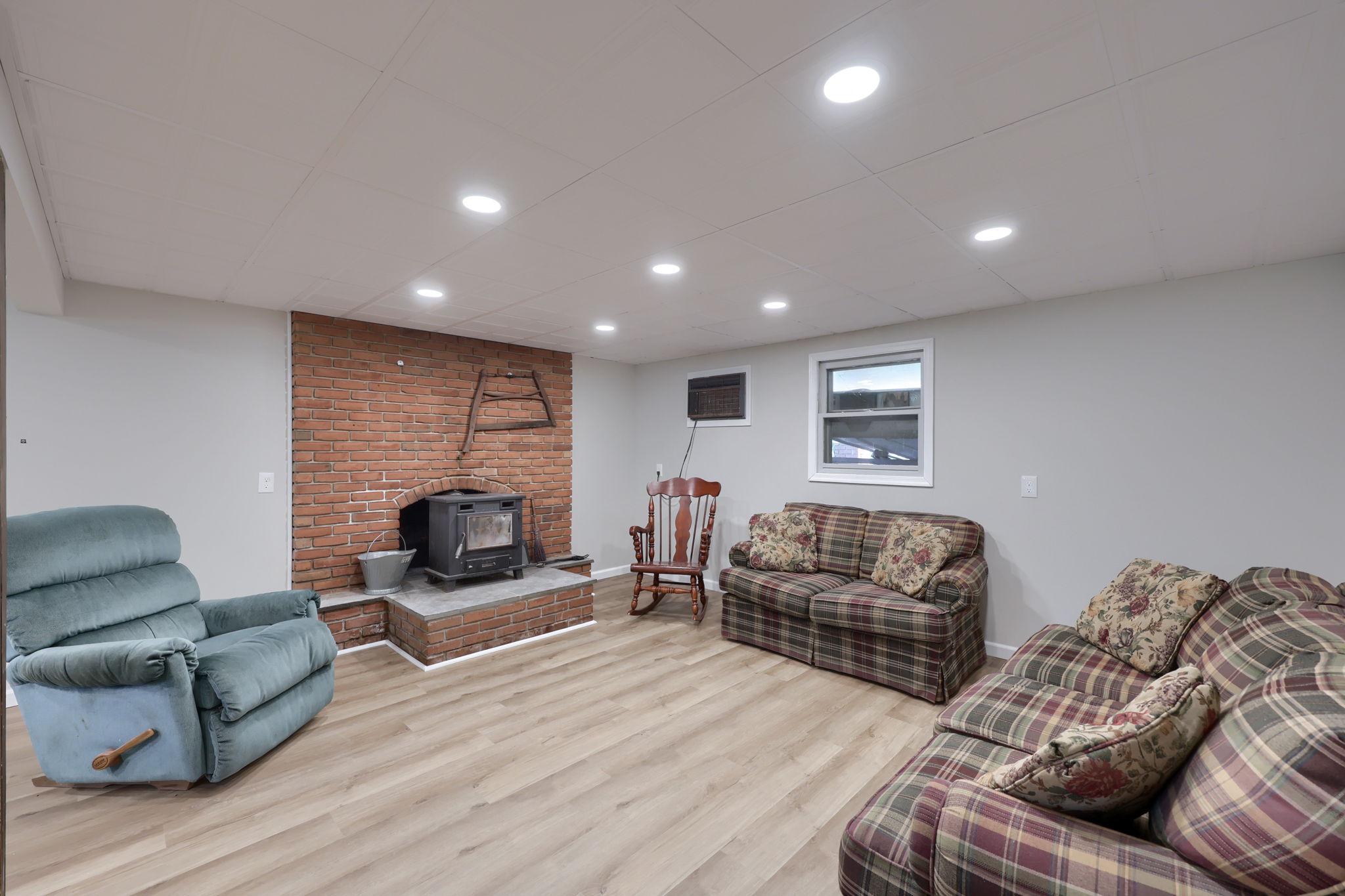 3356 Turnpike Road Elizabethtown, PA 17022 - Photo 29 of 52 Finished basement living space