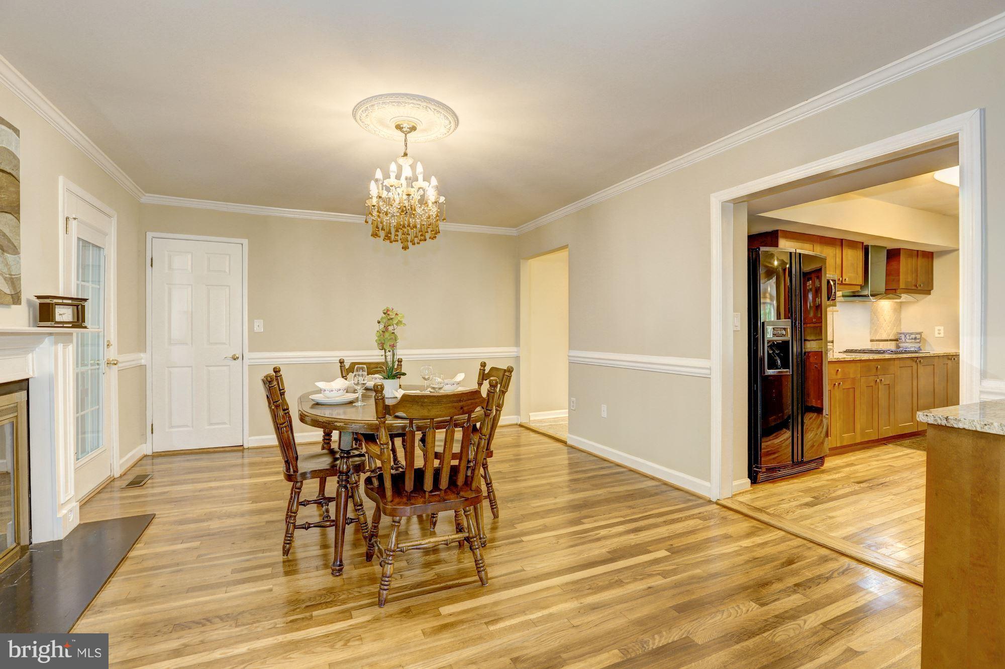 10600 Vantage Court Potomac, MD 20854 - Photo 14 of 30 Breakfast Room off Kitchen by Fireplace